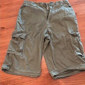 Faded Glory Boys 16 Olive Green Cargo Shorts